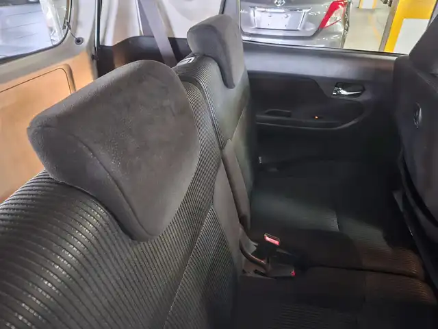 ダイハツ ムーヴ X リミテッド SAⅢ 鹿児島県 2019(平31)年 6.3万km パールホワイトⅢ 〇純正ナビ/〇フルセグTV/〇バックカメラ/〇ビルトインETC/〇スマートアシスト3/〇ecoIDOLシステム/〇アイドリングストップ/〇オートハイビーム/〇オートライト/〇革巻きステアリングホイール/ステアリングスイッチ/〇シートリフター/シートヒーター/〇キーフリーシステム/プッシュボタンスタート/〇スペアキー/〇禁煙車