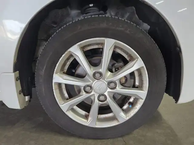 ダイハツ ムーヴ X リミテッド SAⅢ 鹿児島県 2019(平31)年 6.3万km パールホワイトⅢ 〇純正ナビ/〇フルセグTV/〇バックカメラ/〇ビルトインETC/〇スマートアシスト3/〇ecoIDOLシステム/〇アイドリングストップ/〇オートハイビーム/〇オートライト/〇革巻きステアリングホイール/ステアリングスイッチ/〇シートリフター/シートヒーター/〇キーフリーシステム/プッシュボタンスタート/〇スペアキー/〇禁煙車