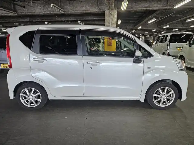 ダイハツ ムーヴ X リミテッド SAⅢ 鹿児島県 2019(平31)年 6.3万km パールホワイトⅢ 〇純正ナビ/〇フルセグTV/〇バックカメラ/〇ビルトインETC/〇スマートアシスト3/〇ecoIDOLシステム/〇アイドリングストップ/〇オートハイビーム/〇オートライト/〇革巻きステアリングホイール/ステアリングスイッチ/〇シートリフター/シートヒーター/〇キーフリーシステム/プッシュボタンスタート/〇スペアキー/〇禁煙車