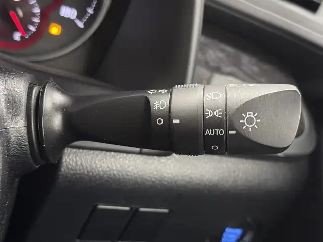 トヨタ アルファード S Cパッケージ 三重県 2020(令2)年 2.4万km ホワイトパールクリスタルシャイン ガソリン/FF/MTモード付インパネCVT/純正 9インチディスプレイオーディオ＋ナビ/（FM/AM/CD*/DVD*/USB/iPod/Bluetooth/TV/Miracast）/12.1インチ 後席モニター V12T-R68C/バックガイドモニター/両側パワースライドドア/ビルトイン ETC/Toyota Safety Sense/・プリクラッシュセーフティ/・レーントレーシングアシスト/・クリアランスソナー/・パーキングサポートブレーキ/・アダプティブハイビームシステム/・レーダークルコン/・ロードサインアシスト/・先行車発進告知機能/など/装備/・【OP】ツインムーンルーフ/・合皮シート/・パワーシート（D/N）/・エグゼクティブパワーシート（電動リクライニング＆オットマン（N/2nd））/・パワーバックドア/・シートヒーター・ベンチレーション（D/N）/・ステアリングヒーター/・オートライト/・3眼フルLEDヘッドランプ＋フロントフォグランプ/・ステアリングスイッチ/・左右・後席独立オートエアコン/・自動防眩ルームミラー/・純正18inAW/・保/取/ナビ取/マルチ取/・スマートキーx2/など