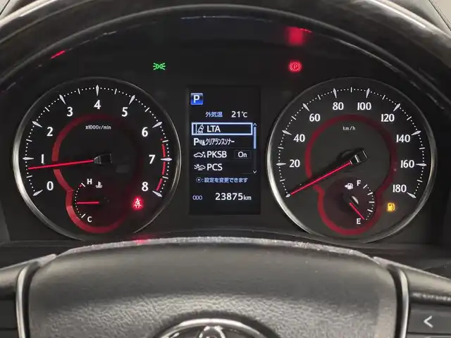 トヨタ アルファード S Cパッケージ 三重県 2020(令2)年 2.4万km ホワイトパールクリスタルシャイン ガソリン/FF/MTモード付インパネCVT/純正 9インチディスプレイオーディオ＋ナビ/（FM/AM/CD*/DVD*/USB/iPod/Bluetooth/TV/Miracast）/12.1インチ 後席モニター V12T-R68C/バックガイドモニター/両側パワースライドドア/ビルトイン ETC/Toyota Safety Sense/・プリクラッシュセーフティ/・レーントレーシングアシスト/・クリアランスソナー/・パーキングサポートブレーキ/・アダプティブハイビームシステム/・レーダークルコン/・ロードサインアシスト/・先行車発進告知機能/など/装備/・【OP】ツインムーンルーフ/・合皮シート/・パワーシート（D/N）/・エグゼクティブパワーシート（電動リクライニング＆オットマン（N/2nd））/・パワーバックドア/・シートヒーター・ベンチレーション（D/N）/・ステアリングヒーター/・オートライト/・3眼フルLEDヘッドランプ＋フロントフォグランプ/・ステアリングスイッチ/・左右・後席独立オートエアコン/・自動防眩ルームミラー/・純正18inAW/・保/取/ナビ取/マルチ取/・スマートキーx2/など