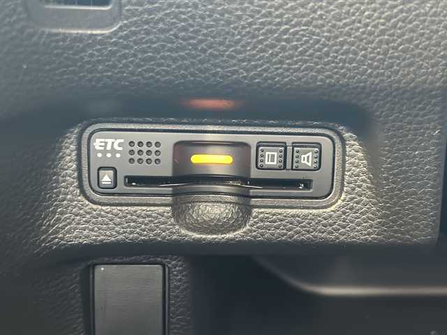 ホンダ Ｎ ＢＯＸ カスタム G L ターボ ホンダセンシング 愛知県 2020(令2)年 3.3万km プラチナホワイトパール ワンオーナー/禁煙車/社外carrozzeriaメモリナビ/　DISC/BT/USB/AUX/HDMI/AM/FM/フルセグTV/デジタルインナーミラー/前後ドラレコ/両側パワースライドドア/バックカメラ/ビルトインETC/追従機能付きクルーズコントロール/レーンキープアシスト/衝突被害軽減システム/横滑り防止装置/革巻きステアリング/ステアリングスイッチ/パドルシフト/前席シートヒーター/USB端子/アイドリングストップ/後席サンシェード/オートライト/LEDヘッドライト/フォグランプ/純正フロアマット/社外16インチAW（EXPLODE）/W＋サイドエアバッグ/取説/保証書/スペアキー