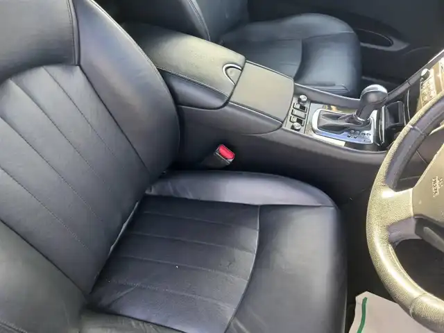 日産 スカイライン クロスオーバー 370GT Type P 富山県 2012(平24)年 9.2万km スーパーブラック インテリジェントクルコンセット/純正ナビ/フルセグTV/アラウンドビューモニター/ビルトインETC/ドライブレコーダー/全車速追従クルーズコントロール/前後ソナー機能/追突軽減機能/前方車両接近警報/車線逸脱防止支援システム/車線逸脱警報/ステアリング連動HIDヘッドランプ/オートライト/オートエアコン/革巻きステアリング/ステアリングスイッチ/ブラック革シート/前席パワーシート/シートヒーター/運転席ポジションメモリー/純正18インチアルミホイール/スマートキー/プッシュエンジンスターター/禁煙車