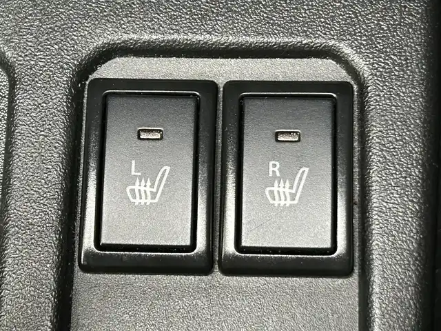 スズキ ジムニー XC 岡山県 2023(令5)年 1.8万km スターゲイズブルーパールメタリック 純正8型ナビ/・FM/AM/Bluetooth/フルセグ/CD/DVD/バックカメラ/社外マフラー/マッドフラップ/シートカバー/シートヒーター/LEDヘッドライト/ドライブレコーダー/スズキセーフティーサポート/・ディアルカメラブレーキサポート/・レーンキープアシスト/・クルーズコントロール/純正アルミ/フロアマット