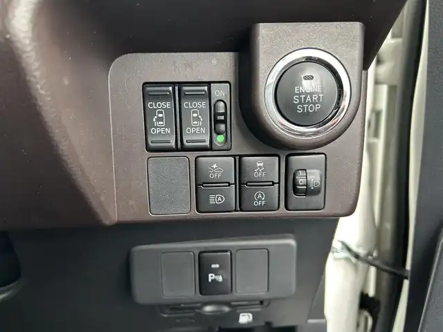 トヨタ タンク G コージーエディション 佐賀県 2019(令1)年 2.8万km パールホワイトⅢ トヨタセーフティセンス/・プリクラッシュセーフティ/・レーンディパーチャーアラート/・オートマチックハイビーム/クルーズコントロール/コーナーセンサー/純正SDナビ/・ワンセグTV/CD/BT/バックカメラ/純正ドライブレコーダー(DRT-H68A)/両側パワースライドドア/シートヒーター/プッシュスタート/ETC/ステアリングスイッチ/リアテーブル/フロアマット/スペアキー×１/取扱説明書/保証書