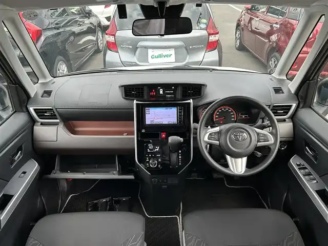 トヨタ タンク G コージーエディション 佐賀県 2019(令1)年 2.8万km パールホワイトⅢ トヨタセーフティセンス/・プリクラッシュセーフティ/・レーンディパーチャーアラート/・オートマチックハイビーム/クルーズコントロール/コーナーセンサー/純正SDナビ/・ワンセグTV/CD/BT/バックカメラ/純正ドライブレコーダー(DRT-H68A)/両側パワースライドドア/シートヒーター/プッシュスタート/ETC/ステアリングスイッチ/リアテーブル/フロアマット/スペアキー×１/取扱説明書/保証書