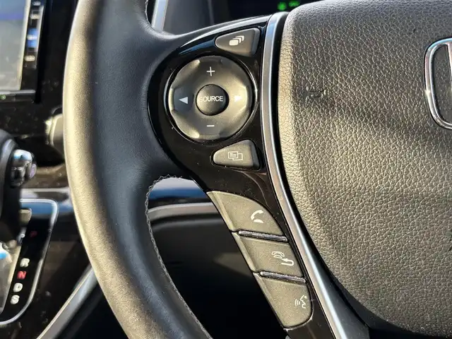 ホンダ オデッセイ ハイブリッド アブソルート ホンダセンシング 大分県 2019(令1)年 5.8万km プラチナホワイトパール ・純正ナビ(CD.DVD.SD.BT.USB)/・バックカメラ/・フルセグテレビ/・両側パワースライドドア/・レーダークルーズコントロール/・ETC 2.0/・ドライブレコーダー/・ハーフレザーシート/・運転席パワーシート/・ステアリングリモコン/・ブレーキホールド/・スマートキー