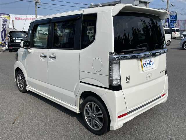 ホンダ Ｎ ＢＯＸ カスタム G Lパッケージ 和歌山県 2013(平25)年 7.7万km プレミアムホワイトパール (株)IDOMが運営する【じしゃロン和歌山店】の自社ローン専用車両になります。こちらは現金またはオートローンご利用時の価格です。自社ローンご希望の方は別途その旨お申付け下さい/純正ナビ/MSV、DVD、ワンセグTV/バックカメラ/スマートキー/スペアキー/プッシュスタート/純正フロアマット/片側パワースライドドア/社外14インチAW車載/オートライト
