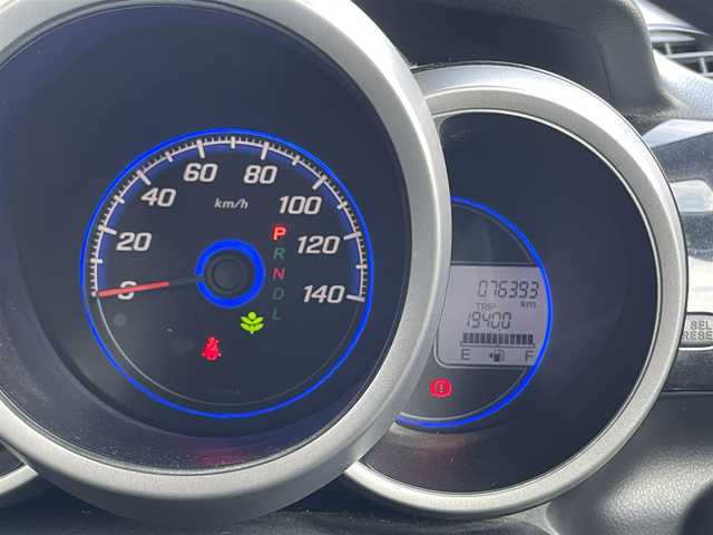 ホンダ Ｎ ＢＯＸ カスタム G Lパッケージ 和歌山県 2013(平25)年 7.7万km プレミアムホワイトパール (株)IDOMが運営する【じしゃロン和歌山店】の自社ローン専用車両になります。こちらは現金またはオートローンご利用時の価格です。自社ローンご希望の方は別途その旨お申付け下さい/純正ナビ/MSV、DVD、ワンセグTV/バックカメラ/スマートキー/スペアキー/プッシュスタート/純正フロアマット/片側パワースライドドア/社外14インチAW車載/オートライト