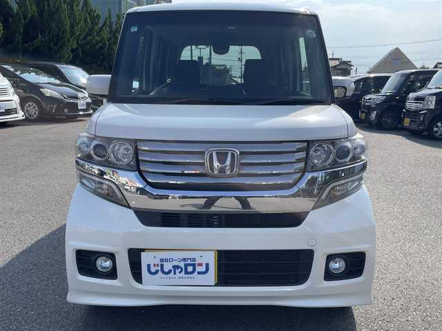 ホンダ Ｎ ＢＯＸ カスタム G Lパッケージ 和歌山県 2013(平25)年 7.7万km プレミアムホワイトパール (株)IDOMが運営する【じしゃロン和歌山店】の自社ローン専用車両になります。こちらは現金またはオートローンご利用時の価格です。自社ローンご希望の方は別途その旨お申付け下さい/純正ナビ/MSV、DVD、ワンセグTV/バックカメラ/スマートキー/スペアキー/プッシュスタート/純正フロアマット/片側パワースライドドア/社外14インチAW車載/オートライト