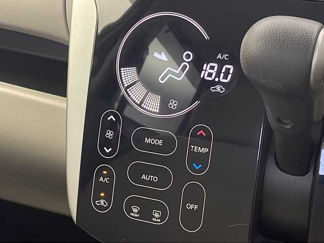 日産 デイズ X 新潟県 2018(平30)年 7.9万km ホワイトパール アラウンドビューモニター　/衝突被害軽減システム　/カーオーディオ　/AUX・AM・FM・CD/前方ドラレコ　/前後コーナーセンサー　/アイドリングストップ　/ETC　/純正フロアマット　/１３インチアルミホイール　/４WD　/スマートキー