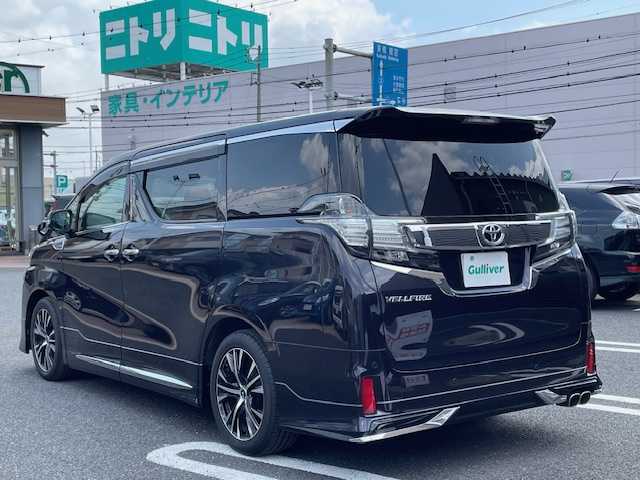 トヨタ ヴェルファイア Z Aエディション 埼玉県 2015(平27)年 7.6万km スパークリングブラックパールクリスタルシャイン 純正9インチナビ/純正フリップダウンモニター/両側パワースライドドア/モデリスタエアロ（F/S/R)/LEDヘッドライト/ビルトインETC/社外１８インチAW/クルーズコントロール