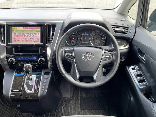 トヨタ ヴェルファイア Z Aエディション 埼玉県 2015(平27)年 7.6万km スパークリングブラックパールクリスタルシャイン 純正9インチナビ/純正フリップダウンモニター/両側パワースライドドア/モデリスタエアロ（F/S/R)/LEDヘッドライト/ビルトインETC/社外１８インチAW/クルーズコントロール