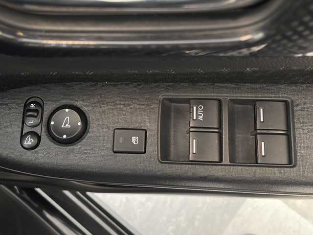 ホンダ Ｎ ＷＧＮ カスタム G SSパッケージ 岐阜県 2017(平29)年 6.7万km クリスタルブラックパール 社外ナビゲーション/バックモニター/Bluetooth/フルセグ視聴/CD/DVD/ハーフレザーシート/アイドリングストップ/クルーズコントロール/プッシュスタート/スマートキー/ＥＴＣ/ＨＩＤヘッドライト/LEDフォグライト/オートライト/純正14インチアルミホイール/リアスポイラー/あんしんパッケージ/360°スーパーUV・IRカットパッケージ