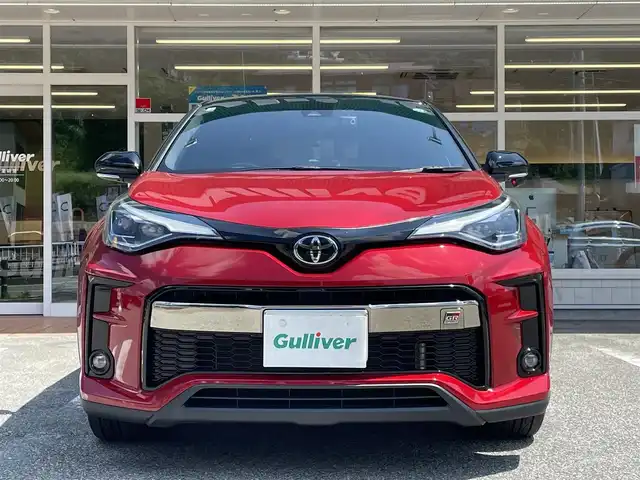 トヨタ Ｃ－ＨＲ S GRスポーツ 岐阜県 2020(令2)年 2.6万km ブラック/エモーショナルレッドⅡ 2トーン ワンオーナー/純正ディスプレイオーディオ/【フルセグテレビ．Bluetooth．AM/FMラジオ】/バックカメラ/クルーズコントロール追従走行有/横滑り防止装置/盗難防止装置/レーンキープアシスト/スマートキー/スペアキー/ドアバイザー/ウィンカーミラー/純正フロアマット/純正アルミホイール/電動格納ミラー/オートライト/オートマチックハイビーム/取扱説明書/保証書