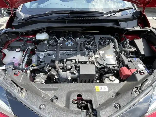 トヨタ Ｃ－ＨＲ S GRスポーツ 岐阜県 2020(令2)年 2.6万km ブラック/エモーショナルレッドⅡ 2トーン ワンオーナー/純正ディスプレイオーディオ/【フルセグテレビ．Bluetooth．AM/FMラジオ】/バックカメラ/クルーズコントロール追従走行有/横滑り防止装置/盗難防止装置/レーンキープアシスト/スマートキー/スペアキー/ドアバイザー/ウィンカーミラー/純正フロアマット/純正アルミホイール/電動格納ミラー/オートライト/オートマチックハイビーム/取扱説明書/保証書