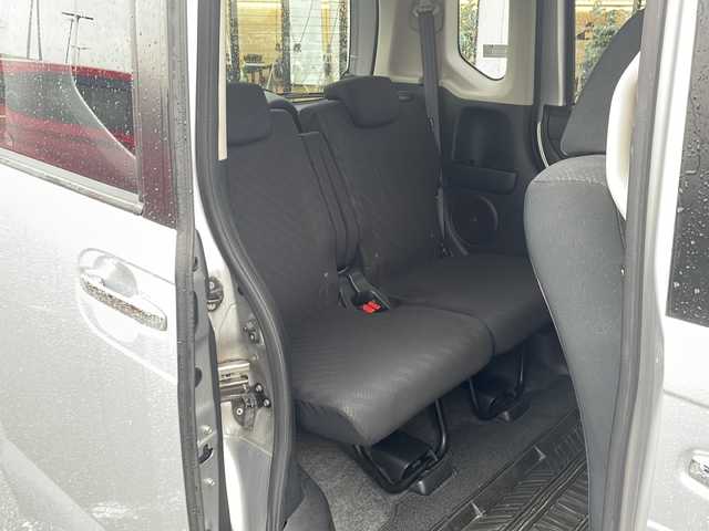 ホンダ Ｎ ＢＯＸ カスタム SSパッケージ 新潟県 2014(平26)年 3.2万km カトラリーシルバーM ナビ：VXM-155VXi/（BT/DTV/FM/AM/ワンセグ）/バックカメラ/両側電動ドア/スペアキー1本/ETC/純正14インチAW/純正フロアマット/ウィンカーミラー/フォグランプ