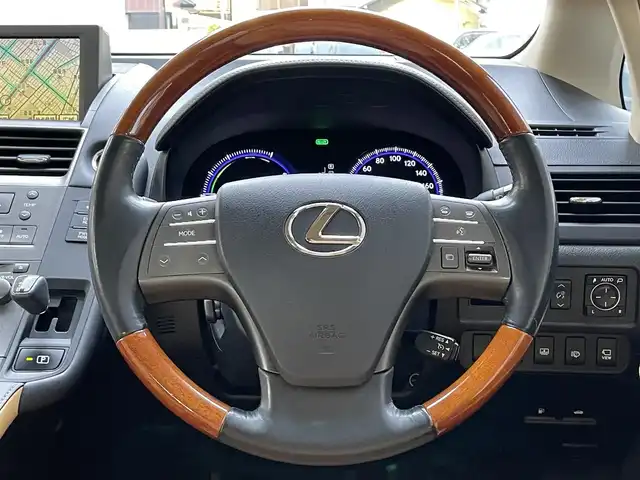 レクサス ＨＳ 250h バージョンI 愛知県 2010(平22)年 10.9万km ホワイトパールクリスタルシャイン 純正HDDナビ/・DVD／MD／MS／地デジTV/バックカメラ/ワイドビューフロントモニター/茶革シート/前席シートヒーター/シートベンチレーション/前席メモリ付パワーシート/クルーズコントロール/ウッドコンビステアリング/本木目パネル/電動リアサンシェード/ススマートキ×２＆カードキー/純正17インチAW/サイド＋カーテンエアバッグ