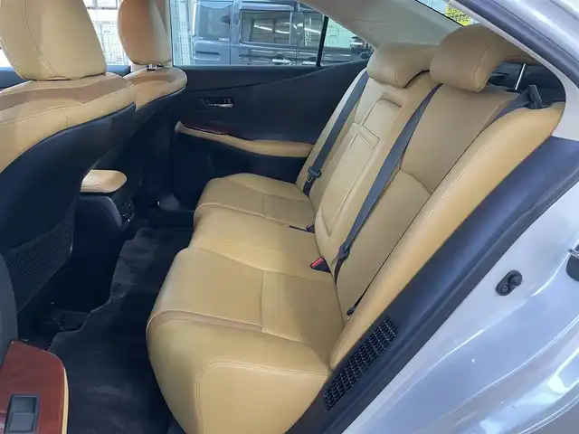 レクサス ＨＳ 250h バージョンI 愛知県 2010(平22)年 10.9万km ホワイトパールクリスタルシャイン 純正HDDナビ/・DVD／MD／MS／地デジTV/バックカメラ/ワイドビューフロントモニター/茶革シート/前席シートヒーター/シートベンチレーション/前席メモリ付パワーシート/クルーズコントロール/ウッドコンビステアリング/本木目パネル/電動リアサンシェード/ススマートキ×２＆カードキー/純正17インチAW/サイド＋カーテンエアバッグ