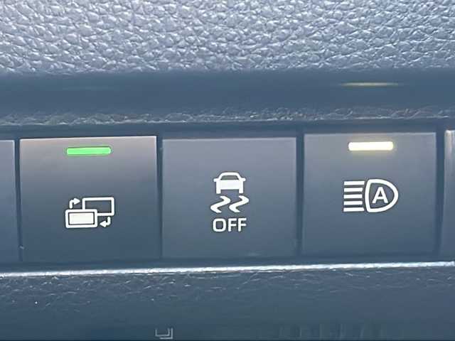 トヨタ ハリアー Z 三重県 2020(令2)年 4.6万km ブラック 純正12.3型ナビ /バックカメラ /JBL /BSM /デジタルインナーミラー /スペアキー /ビルトインETC2.0 /パワーバックドア /運転席パワーシート /前後コーナーセンサー /レーダークルーズコントロール /レーンキープアシスト/衝突軽減ブレーキ/ヘッドアップディスプレイ/革巻きステアリング/ステアリングスイッチ/純正フロアマット/USB給電ポート/LEDヘッドライト/オートハイビーム/オートライト/電子パーキング/電動格納ミラー/禁煙車