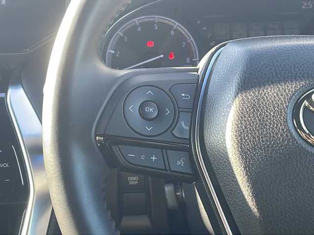 トヨタ ハリアー Z 三重県 2020(令2)年 4.6万km ブラック 純正12.3型ナビ /バックカメラ /JBL /BSM /デジタルインナーミラー /スペアキー /ビルトインETC2.0 /パワーバックドア /運転席パワーシート /前後コーナーセンサー /レーダークルーズコントロール /レーンキープアシスト/衝突軽減ブレーキ/ヘッドアップディスプレイ/革巻きステアリング/ステアリングスイッチ/純正フロアマット/USB給電ポート/LEDヘッドライト/オートハイビーム/オートライト/電子パーキング/電動格納ミラー/禁煙車