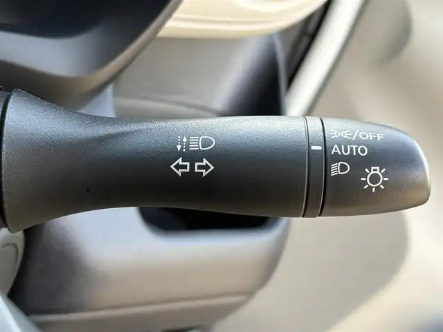 日産 デイズ X 滋賀県 2024(令6)年 1.3万km ホワイトパール 純正9インチナビ/Bluetooth/SD/フルセグ/ETC/全方位カメラ/コーナーセンサー/衝突軽減装置/ステアリングスイッチ/パワーステアリング/純正アルミホイール/オートライト/オートハイビーム/プッシュスタート/スマートキー/オートエアコン