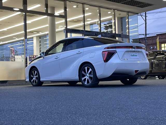 トヨタ ＭＩＲＡＩ 福島県 2020(令2)年 1.9万km パール 純正SDナビ　レザーシート　純正AW　衝突軽減　車両脱線　プッシュスタート　車両脱線　クルコン　ドラレコ付きデジタルインナーミラー　オートライト　オートマチックハイビーム　ETC2.0　シートヒータ　クリアランスソナー　ブラインドスポットモニター　純正フロアマット　ステアリングスイッチ　シートヒータ