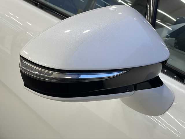 トヨタ ＭＩＲＡＩ 福島県 2020(令2)年 1.9万km パール 純正SDナビ　レザーシート　純正AW　衝突軽減　車両脱線　プッシュスタート　車両脱線　クルコン　ドラレコ付きデジタルインナーミラー　オートライト　オートマチックハイビーム　ETC2.0　シートヒータ　クリアランスソナー　ブラインドスポットモニター　純正フロアマット　ステアリングスイッチ　シートヒータ