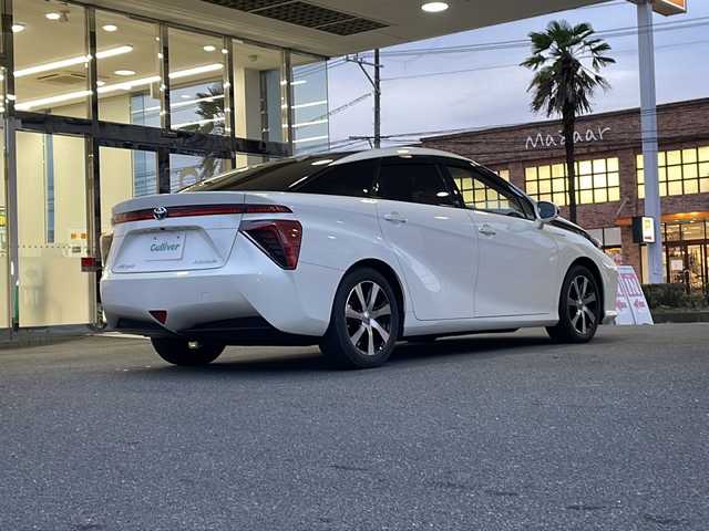 トヨタ ＭＩＲＡＩ 福島県 2020(令2)年 1.9万km パール 純正SDナビ　レザーシート　純正AW　衝突軽減　車両脱線　プッシュスタート　車両脱線　クルコン　ドラレコ付きデジタルインナーミラー　オートライト　オートマチックハイビーム　ETC2.0　シートヒータ　クリアランスソナー　ブラインドスポットモニター　純正フロアマット　ステアリングスイッチ　シートヒータ