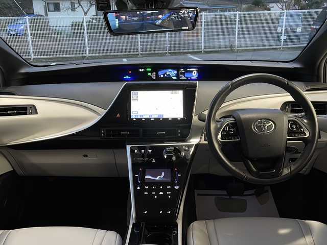 トヨタ ＭＩＲＡＩ 福島県 2020(令2)年 1.9万km パール 純正SDナビ　レザーシート　純正AW　衝突軽減　車両脱線　プッシュスタート　車両脱線　クルコン　ドラレコ付きデジタルインナーミラー　オートライト　オートマチックハイビーム　ETC2.0　シートヒータ　クリアランスソナー　ブラインドスポットモニター　純正フロアマット　ステアリングスイッチ　シートヒータ