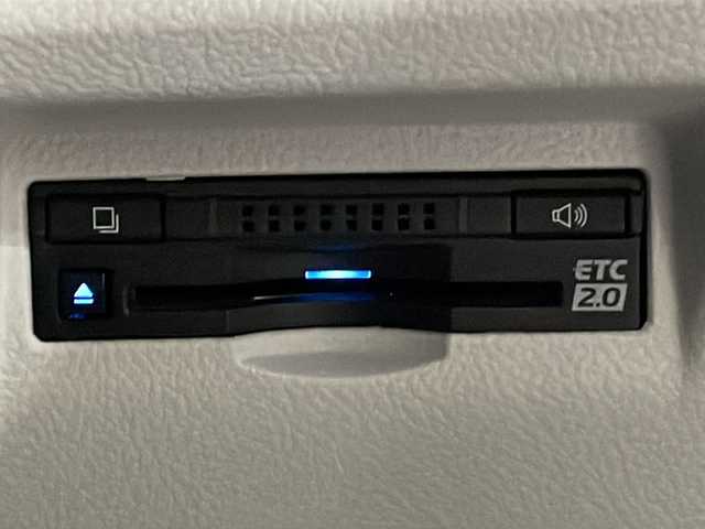 トヨタ ＭＩＲＡＩ 福島県 2020(令2)年 1.9万km パール 純正SDナビ　レザーシート　純正AW　衝突軽減　車両脱線　プッシュスタート　車両脱線　クルコン　ドラレコ付きデジタルインナーミラー　オートライト　オートマチックハイビーム　ETC2.0　シートヒータ　クリアランスソナー　ブラインドスポットモニター　純正フロアマット　ステアリングスイッチ　シートヒータ