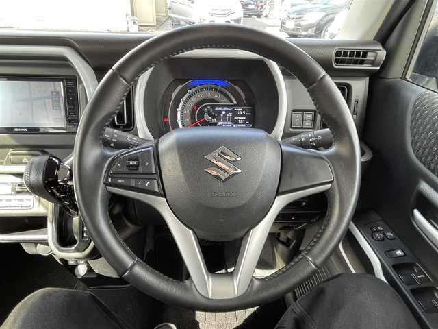 スズキ ハスラー HYBRID X 大分県 2021(令3)年 6.3万km クールカーキPM KENWOODナビ/【MDV-D405BTW】/・Bluetooth/・DVD/CD/・ワンセグTV/・SD/外部端子接続：USB/衝突被害軽減ブレーキ/レーンキープアシスト/前後コーナーセンサー/アイドリングストップ/DN席シートヒーター/ETC/ステアリングスイッチ/シガーソケット/プッシュスタート/スマートキー2本/電動格納ミラー/ウィンカーミラー/ドアバイザー/保証書/取扱説明書