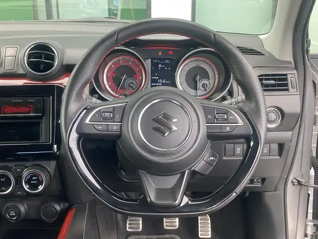 スズキ スイフト スポーツ セーフティPKG 香川県 2019(平31)年 3.7万km プレミアムシルバーメタリック 登録時走行距離：36855km/カロッツェリアカーオディオ/　CD AUX/BOSEサブウーハー/BOSEアンプリフェアー/MB QUART追加スピーカー/6MT/ターボ/衝突被害軽減装置/レーンキープアシスト/クルーズコントロール/グレード専用セミバケットシート/シートヒーター/アルミペダル/純正フロアマット/LEDヘッドライト/オートライト/フォグランプ/リアフォグ/電動格納ウィンカーミラー/ビルトインETC/革巻きステアリング/ステアリングスイッチ/プッシュスタート/スマートキー/スペアキー/取扱説明書/新車時保証書/ワンオーナー