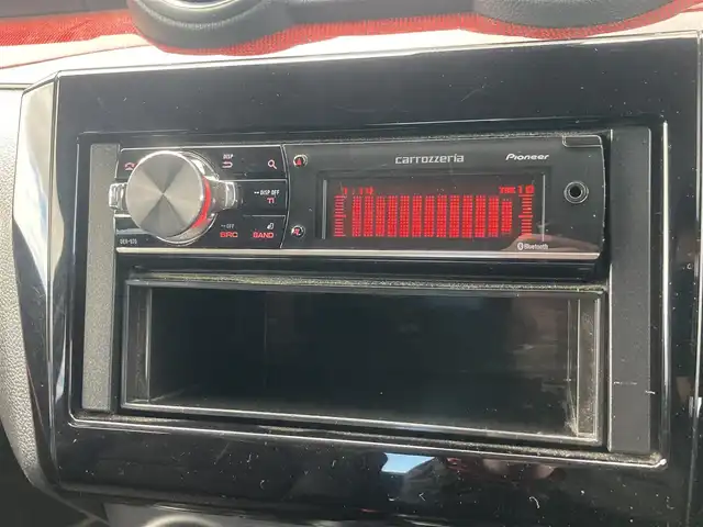 スズキ スイフト スポーツ セーフティPKG 香川県 2019(平31)年 3.7万km プレミアムシルバーメタリック 登録時走行距離：36855km/カロッツェリアカーオディオ/　CD AUX/BOSEサブウーハー/BOSEアンプリフェアー/MB QUART追加スピーカー/6MT/ターボ/衝突被害軽減装置/レーンキープアシスト/クルーズコントロール/グレード専用セミバケットシート/シートヒーター/アルミペダル/純正フロアマット/LEDヘッドライト/オートライト/フォグランプ/リアフォグ/電動格納ウィンカーミラー/ビルトインETC/革巻きステアリング/ステアリングスイッチ/プッシュスタート/スマートキー/スペアキー/取扱説明書/新車時保証書/ワンオーナー