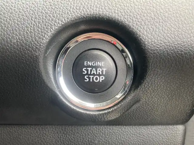 スズキ スイフト スポーツ セーフティPKG 香川県 2019(平31)年 3.7万km プレミアムシルバーメタリック 登録時走行距離：36855km/カロッツェリアカーオディオ/　CD AUX/BOSEサブウーハー/BOSEアンプリフェアー/MB QUART追加スピーカー/6MT/ターボ/衝突被害軽減装置/レーンキープアシスト/クルーズコントロール/グレード専用セミバケットシート/シートヒーター/アルミペダル/純正フロアマット/LEDヘッドライト/オートライト/フォグランプ/リアフォグ/電動格納ウィンカーミラー/ビルトインETC/革巻きステアリング/ステアリングスイッチ/プッシュスタート/スマートキー/スペアキー/取扱説明書/新車時保証書/ワンオーナー