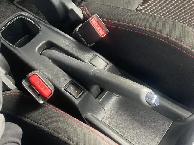 スズキ スイフト スポーツ セーフティPKG 香川県 2019(平31)年 3.7万km プレミアムシルバーメタリック 登録時走行距離：36855km/カロッツェリアカーオディオ/　CD AUX/BOSEサブウーハー/BOSEアンプリフェアー/MB QUART追加スピーカー/6MT/ターボ/衝突被害軽減装置/レーンキープアシスト/クルーズコントロール/グレード専用セミバケットシート/シートヒーター/アルミペダル/純正フロアマット/LEDヘッドライト/オートライト/フォグランプ/リアフォグ/電動格納ウィンカーミラー/ビルトインETC/革巻きステアリング/ステアリングスイッチ/プッシュスタート/スマートキー/スペアキー/取扱説明書/新車時保証書/ワンオーナー