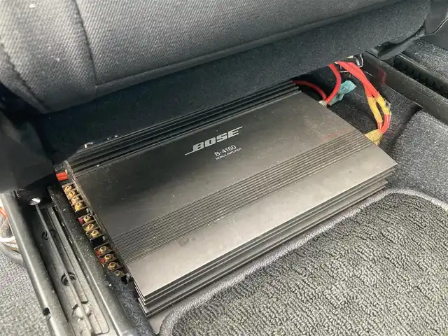 スズキ スイフト スポーツ セーフティPKG 香川県 2019(平31)年 3.7万km プレミアムシルバーメタリック 登録時走行距離：36855km/カロッツェリアカーオディオ/　CD AUX/BOSEサブウーハー/BOSEアンプリフェアー/MB QUART追加スピーカー/6MT/ターボ/衝突被害軽減装置/レーンキープアシスト/クルーズコントロール/グレード専用セミバケットシート/シートヒーター/アルミペダル/純正フロアマット/LEDヘッドライト/オートライト/フォグランプ/リアフォグ/電動格納ウィンカーミラー/ビルトインETC/革巻きステアリング/ステアリングスイッチ/プッシュスタート/スマートキー/スペアキー/取扱説明書/新車時保証書/ワンオーナー