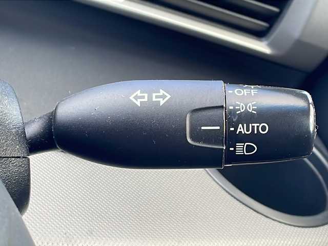 ホンダ フリード ハイブリット ジャストセレクション 三重県 2012(平24)年 9.7万km プレミアムブラキッシュパール 純正インターナビ/ワンセグTV/【CD/DVD/MSV】/バックカメラ/ビルトインETC/前後ドライブレコーダー/左側パワースライドドア/クルーズコントロール/オートライト/スマートキー/スペアキー/純正フロアマット