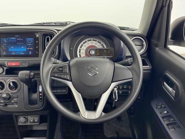 スズキ アルト ハイブリッドS 秋田県 2024(令6)年 0.2万km ソフトベージュメタリック/ホワイト ４WD/純正ディスプレイオーディオ/　(FM/AM/USB/Bluetooth)/バックカメラ/レーンキープアシスト/横滑り防止装置/デュアルカメラブレーキサポート/パーキングアシスト/ＬＥＤライト/オートライト/前席シートヒーター/純正フロアマット/ステアリングリモコン/電動格納ミラー