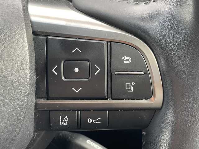 レクサス ＬＸ 570 福岡県 2020(令2)年 6.3万km ソニッククォーツ 12.3型純正ディスプレイオーディオ/(BT、全方位カメラ、CD、フルセグTV、AUX)/クルーズコントロール/レーンキープアシスト/横滑り防止/衝突被害軽減システム/ブラインドスポットモニター/アイドリングストップ/パーキングアシスト/ドラレコ/エアバッグ(W＋サイド)/カーテンエアバッグ/前後コーナーセンサー/LEDオートライト/ETC2.0/レザーシート(シートヒーター、エアシート)/本革巻きステアリング(ステアリングヒーター)/パワーシート(D＋N席)/純正フロアマット/純正アルミホイール/ガラスルーフ/WAC/スマートキー/サンシェード