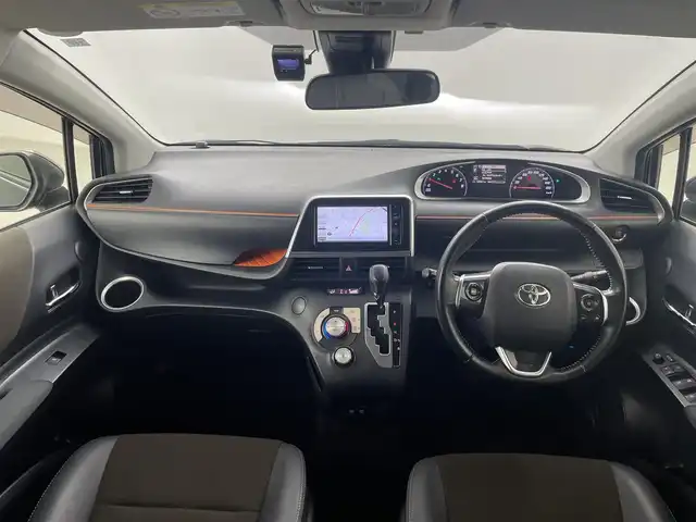 トヨタ シエンタ G クエロ 埼玉県 2019(令1)年 5.2万km ブラックマイカ 社外ナビ/(Bluetooth/USB/HDMI/ipod/CD/DVD/AM/FM)/地デジフルセグ/バックカメラ/前方ドライブレコーダー/ETC/オートマチックハイビーム/車線逸脱警報/衝突軽減ブレーキ/クリアランスソナー/先行車発進お知らせ機能/リヤシートリマインダー/アイドリングストップ/フロントフォグランプ/ウィンカーミラー/電動格納ミラー/ステアリングリモコン/プッシュスタート/両側パワースライドドア/純正ドアバイザー/純正フロアマット