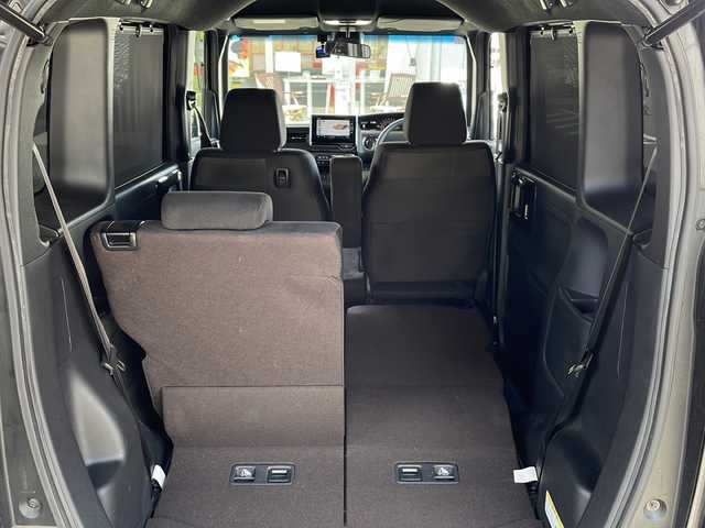 ホンダ Ｎ ＢＯＸ カスタム G L ホンダセンシング 福岡県 2019(令1)年 7.1万km クリスタルブラックパール スマートキー/左側パワースライド/プリクラッシュセーフティ/レーンデパーチャーアラート/アダクティブクルーズ/バックソナー/ギャザーズインターナビ/フルセグ・Bluetooth/バックカメラ/リアサンシェード/LEDヘッドライト/LEDフォグ/ビルトインETC/保証書・取説