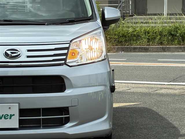 ダイハツ ムーヴ X ターボ SAⅢ 京都府 2018(平30)年 2.1万km ブライトシルバーメタリック  ワンオーナー/ 4WD/ ターボ/ スマートアシストIII/ スマートキー/ プッシュスタート/ 純正CDオーディオ/ D席シートヒーター/ リヤソナー/ 純正フロアマット/ ドアバイザー/ 電格ミラー/ 社外14インチアルミ/ 新車時保証書/ 車両取説