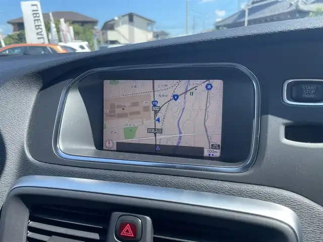 ボルボ Ｖ４０ クロスカントリー D4 サマム 栃木県 2019(平31)年 5.1万km オスミウムグレーM 黒xアイボリーコンビレザー/Harman/Kardonサウンド/ナビ/バックカメラ/ETC/パワーシート/シートヒーター /LEDヘッドライト/オートライト/ブラインドスポット/レーンキープ/ACC/ドライブレコーダー