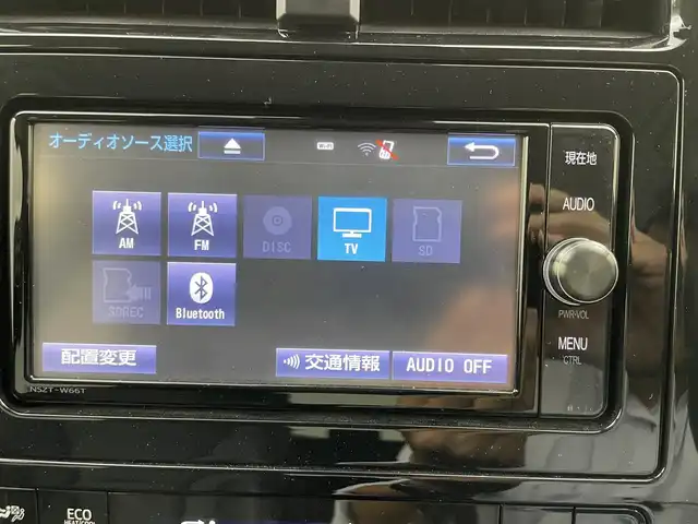 トヨタ プリウス S ツーリングセレクション 岡山県 2018(平30)年 6.8万km ホワイトパールクリスタルシャイン 純正ナビ/NSZT-W66T/（CD/DVD/TV/BT)/バックカメラ/レザーシート/シートヒーター/エアロ（F/S/R)/LEDヘッドライト/オートハイビーム/レーダークルーズコントロール/スペアキー×1/新車保証書/取扱説明書