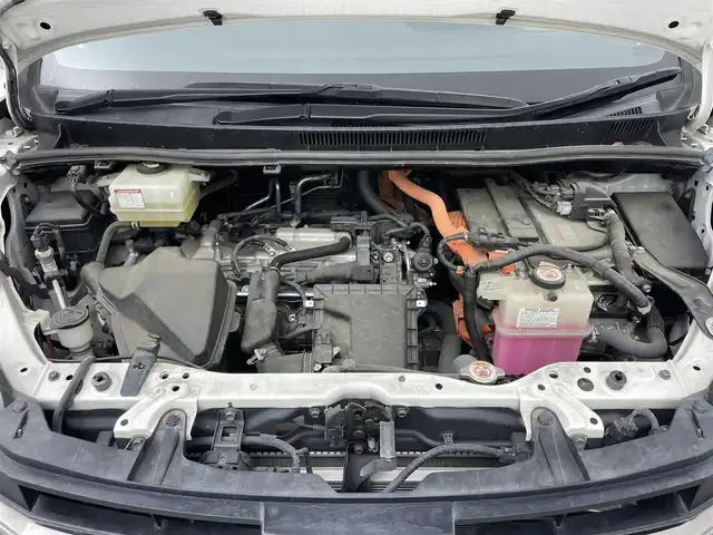 トヨタ ノア ハイブリッド Si ダブルバイビーⅡ 岡山県 2019(令1)年 6.2万km ホワイトパールクリスタルシャイン 純正9型ナビ（NSZT-Y68T）/【フルセグTV/CD/DVD/BT】/バックカメラ/純正12.1インチフリップダウンモニター/両側パワースライドドア/トヨタセーフティセンス/クルーズコントロール/ビルトインETC/ステアリングリモコン/ハーフレザーシート/D/Nシートヒーター/LEDオートライト/フォグランプ/スマートキー/プッシュスタート/フロアマット/純正ドアバイザー