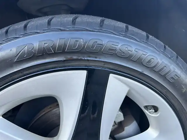 トヨタ プリウス A ツーリングセレクション 岡山県 2016(平28)年 12.3万km アティチュードブラックマイカ 登録時走行距離122248km/モデリスタフルエアロ/純正9インチナビ/フルセグTV（AM/FM/CD/DVD/BT)/バックカメラ/ビルトインETC/ヘッドアップディスプレイ/トヨタセーフティセンス/・ブラインドスポットモニター/・プリクラッシュセーフティ/・レーダークルーズコントロール/・レーンデバーチャーアラート/・オートマチックハイビーム/・シンプルインテリジェントパーキングアシスト/・インテリジェントクリアランスソナー/・リアクロストラフィックアラート/シートヒーター/17インチ純正AW/LEDヘッドライト/純正フロアマット