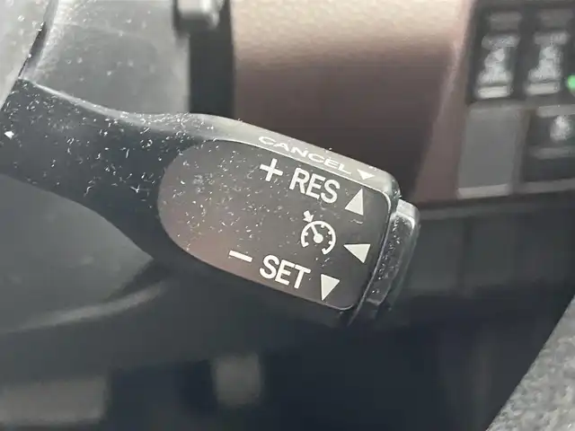 トヨタ ルーミー G S 東京都 2017(平29)年 5.8万km ブラックマイカメタリック 純正９インチナビ　/・フルセグ　Bluetooth　CD　DVD　/テレビキャンセラー/両側電動スライドドア　/クルーズコントロールシステム　/シートヒーター　/純正ドラレコ　/ＥＴＣ２．０　/横滑り防止装置　/盗難防止装置　/衝突被害軽減ブレーキ/レーンアシスト/ABS/アイドリングストップ/バックカメラ/パワーステアリング