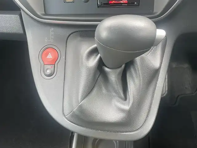 ルノー カングー ゼン 島根県 2020(令2)年 3万km ジョンアグリュム ワンオーナー/社外ナビ/フルセグ/ＤＶＤ再生/Ｂｌｕｅｔｏｏｔｈ接続/ＥＴＣ/バックカメラ/クルーズコントロール/横滑り防止装置/純正フロアマット/ルーフレール/スペアキー1本