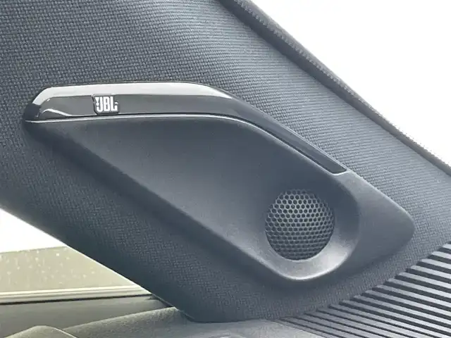 トヨタ ハリアー ハイブリッド Z レザーパッケージ 愛知県 2020(令2)年 6.9万km プレシャスブラックパール 純正１２．３型ナビ　全方位カメラ　禁煙　ＪＢＬサウンド　黒革　シートヒーター　シートベンチレーション　ワイヤレス充電　セーフティセンス　衝突軽減　追従クルコン　ＢＳＭ　コーナーセンサー　電動リアゲート